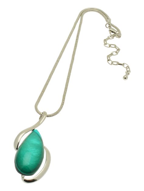 Emerald Green Pendant Necklace – Glitterarti