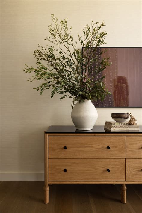 White Arrow — Quay Tower Penthouse