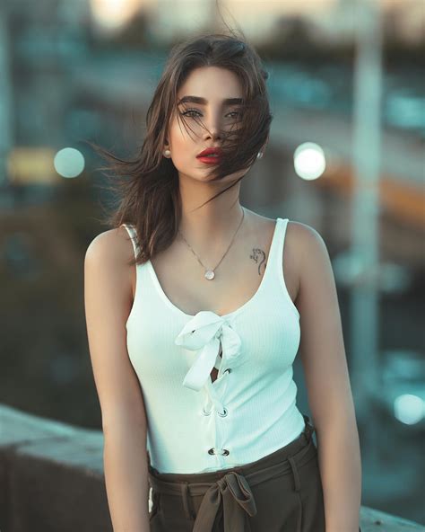 Beautiful Woman Photos, Download The BEST Free Beautiful Woman Stock