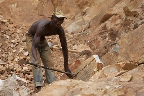 quarrying  stones civil unfold