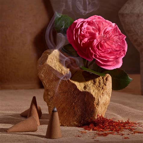 Rose Saffron Fragrance | whind – whind-US