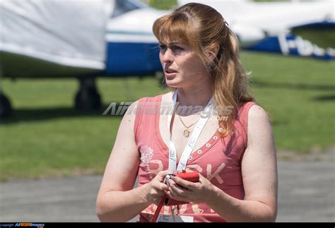 Svetlana Kapanina - Large Preview - AirTeamImages.com