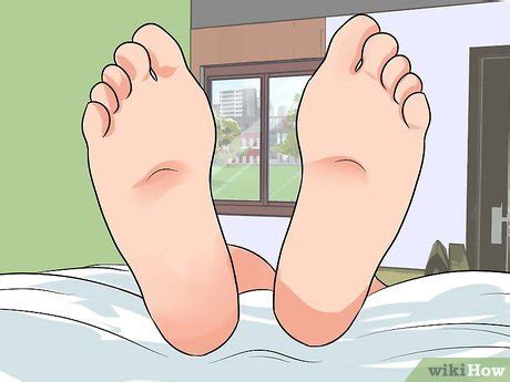 ways  relieve joint fluid pain wikihow health