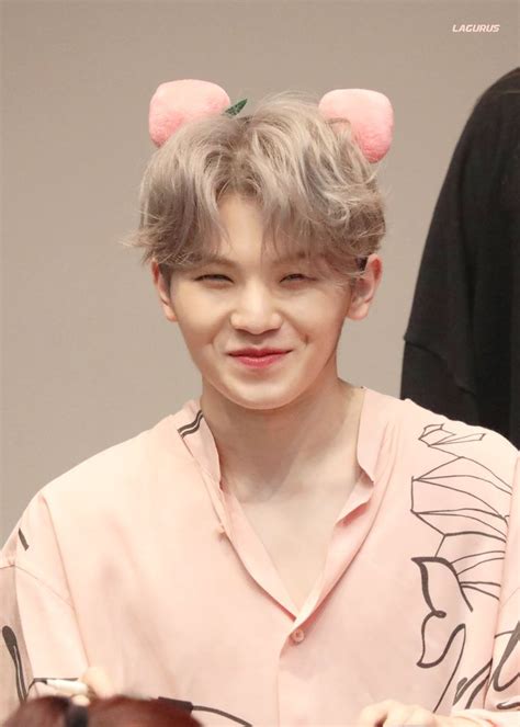 Ghim trên Seventeen | Seventeen, Người nổi tiếng, Cười
