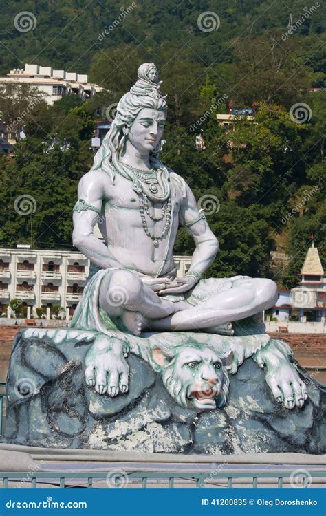 Shiva Statue in Rishikesh, India Editorial Image - Image of monument ...