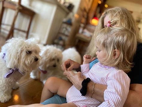 Barbra Streisand's Cutest Family Moments With Her Grandkids (PHOTOS)