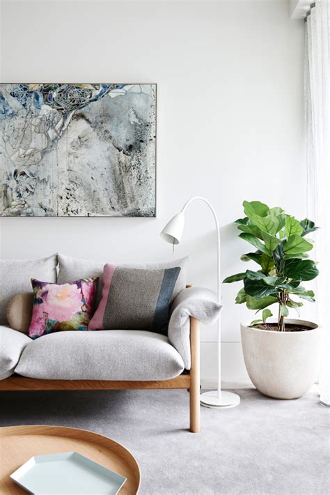 7 Different Way to Indoor Plants Decoration Ideas in Living Room