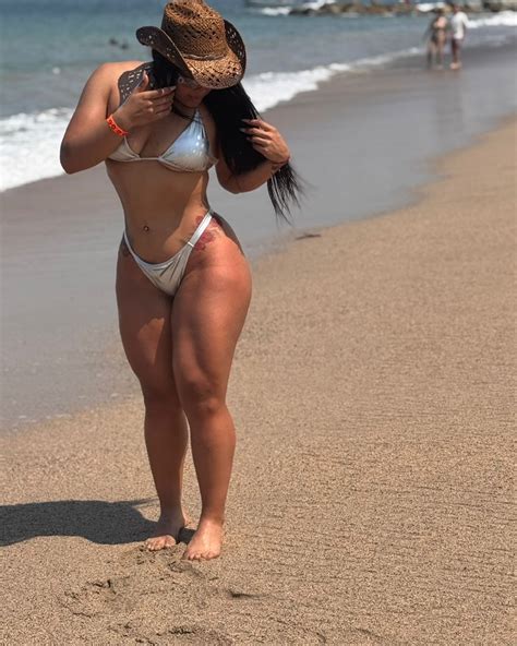 Daniela Grimaldo (@danygfit_19) • Instagram photos and videos