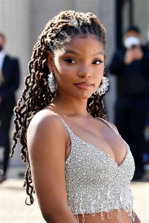 Pin by 𝒦. on THE IT GIRLS | Halle, Halle bailey, Chloe x halle