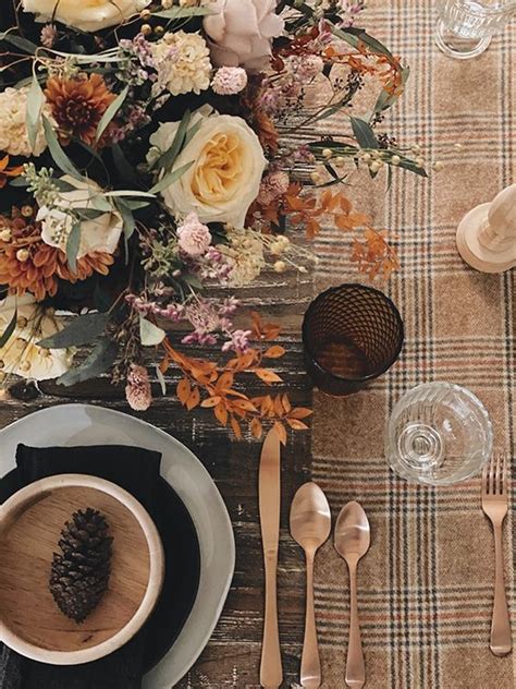 Tips from our Design Team: Thoughtful Holiday Decorating - The Phinery
