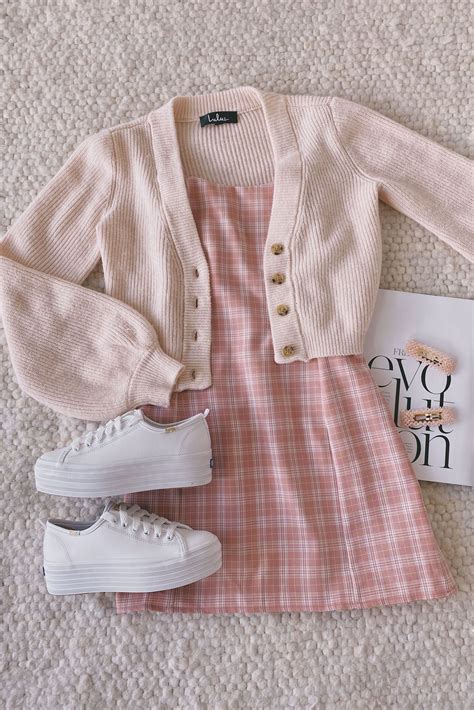 soft outfit ideas