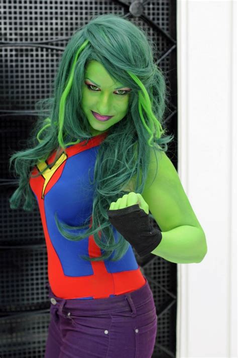 Best Cosplay Ever : Miss Martian, Thor,Sailor Venus, She-Hulk And More ...