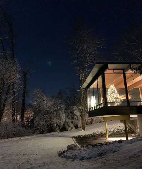 Maureen Flaherty on Gerald Luss House - Boutique