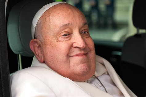 Pope's therapy adjusted again after tests reveal 'polymicrobial