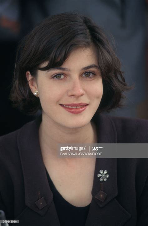 News Photo : Portrait d'Irène Jacob en mai 1992 à Cannes,... | Cannes