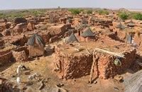 Living heritage and earth architecture of Djenné - Field Study of the World