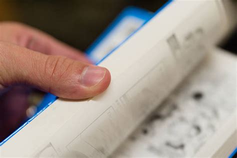 1 600+ My Read Manga Photos, taleaux et images libre de droits - iStock