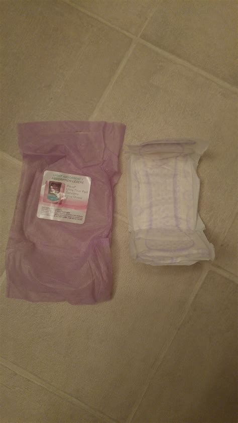Poise Ultra-Thin Pad – Light Absorbency - Pad Test - Omorashi