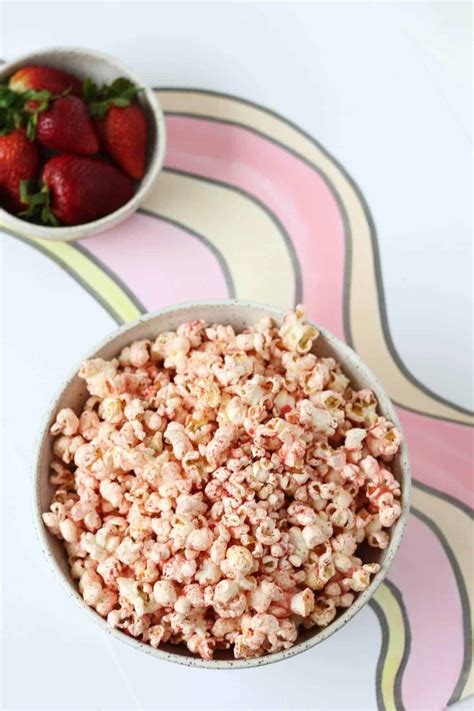 Strawberry Popcorn - Delicious Not Gorgeous