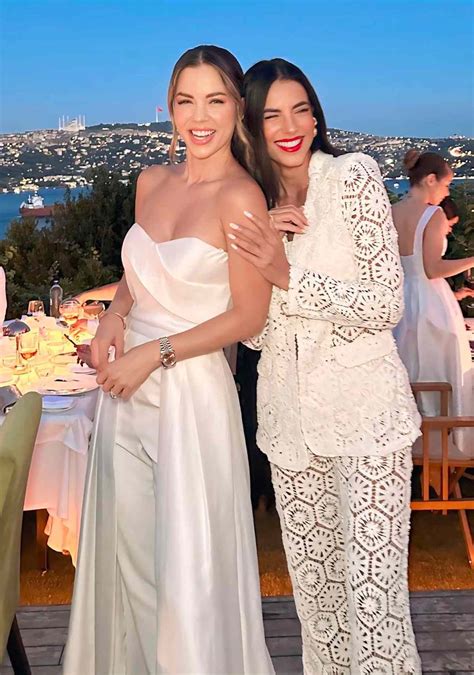 Reacción Gaby Espino salida Ximena Duque Farmasi