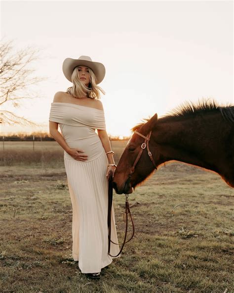ALLISON NICOLE | Growing you is my biggest blessing 👼🏼 | Instagram
