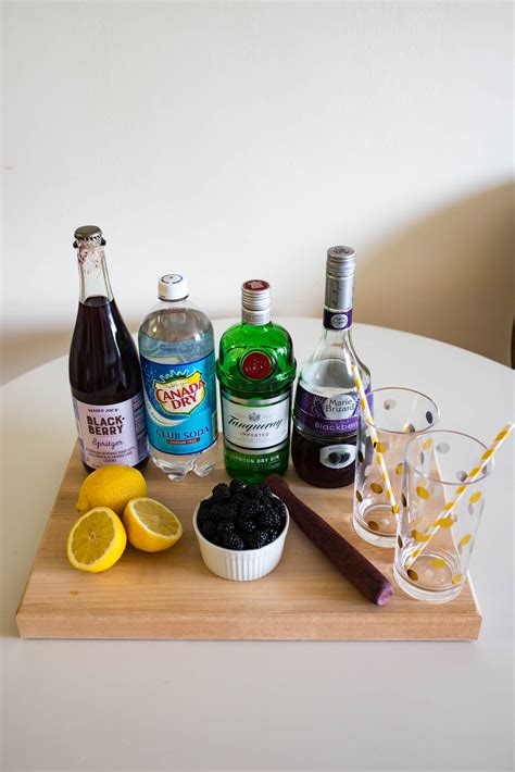 Blackberry Bramble Cocktail Recipe | "Fifty Shades Darker" Style