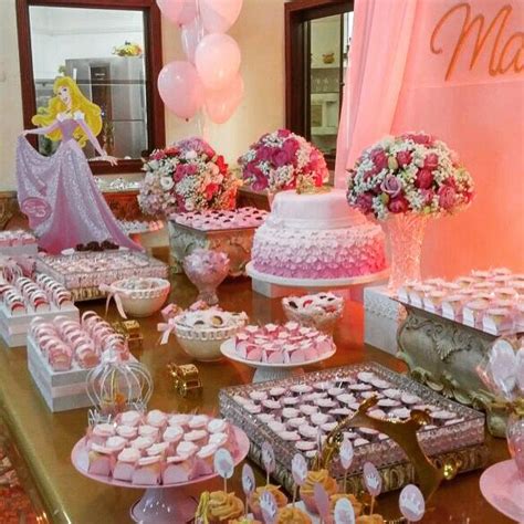 Festa Tema Princesa Rosa E Dourado - Decoração Rosa, Branco e Dourado para uma Festa de Princesa