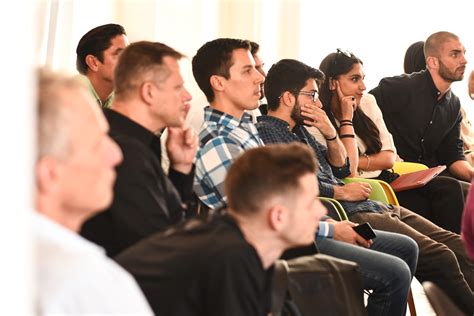 knowing  audience  tools    gather  youd
