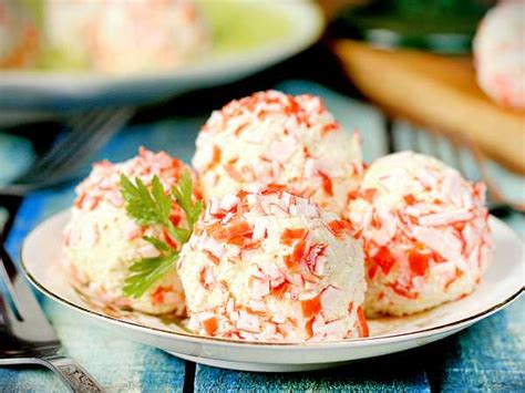 Крабовые шарики с сыром и чесноком — рецепт с фото