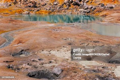 55 Geothermal Areas In Lassen Volcanic National Park Stock Photos, High ...