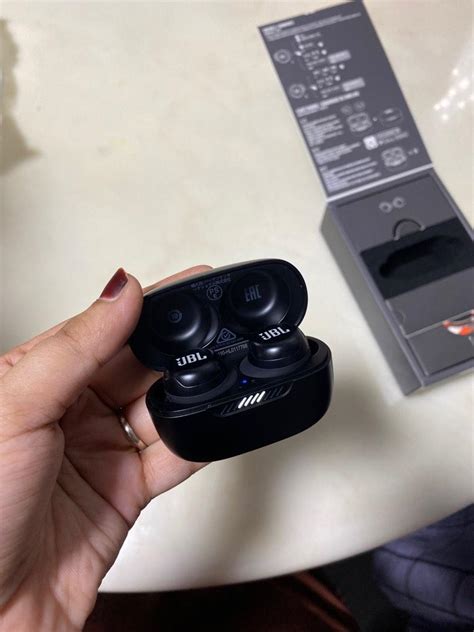JBL Live Free NC+ True Wireless Noise Cancelling Earbuds, Black, Audio ...