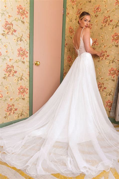 PEAK DRESS | Vow'd Weddings