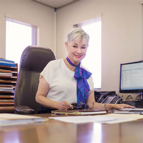 differences   ceo   cfo key capital