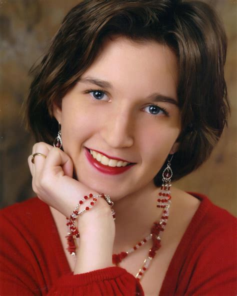 Victoria R Girmonde – Medium