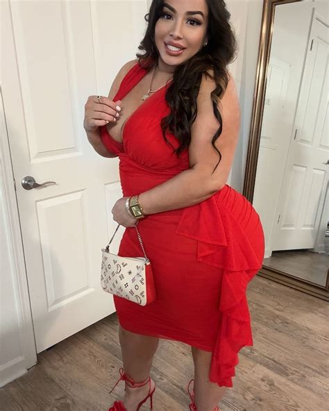 Amanda Garcia (@mamisita22) • Instagram photos and videos