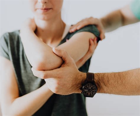 What to Expect During Your First Chiropractic Adjustment