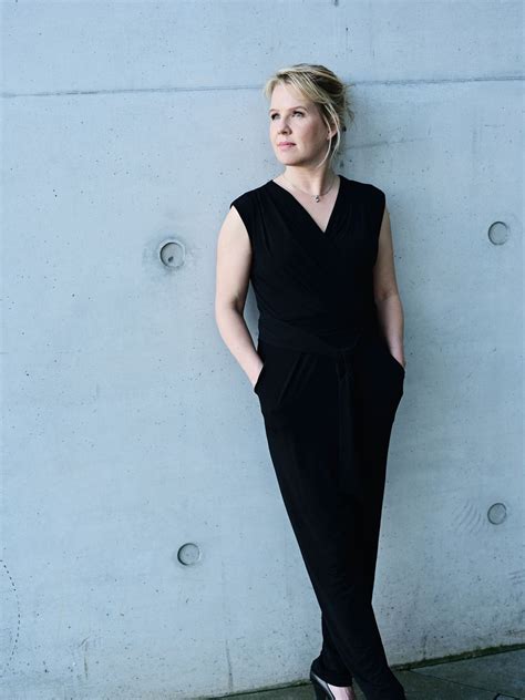 Anna Bergman | Schauspielerin, Rednerin, Sängerin