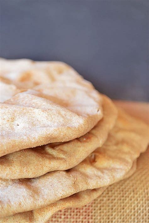 Unleavened Bread Recipe (No Yeast, 4-Ingredient) - Amira's Pantry