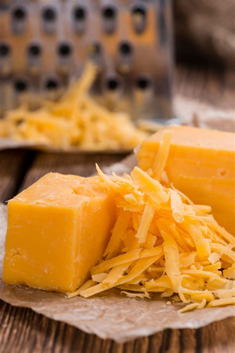 The Origins of Cheddar Cheese - The Culture Ties
