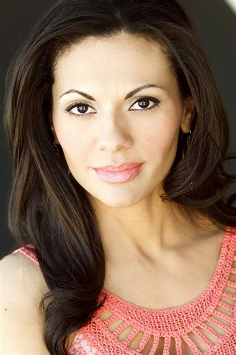 Full credits of "Runaways (TV Series)" - FilmAffinity