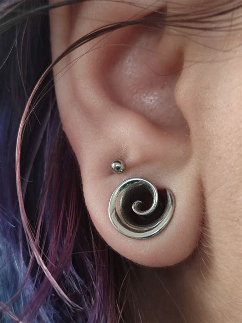Best 11 is okay to stretch two holes in one ear at the same time – Artofit