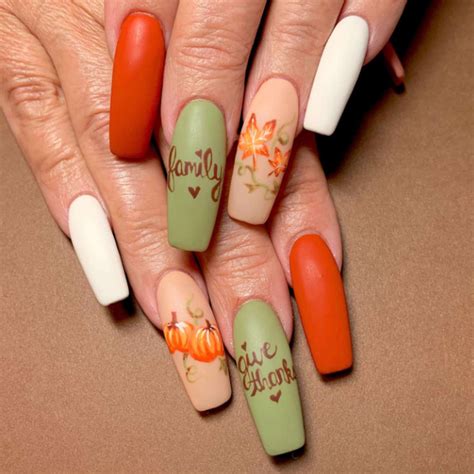 20 Thanksgiving Nail Ideas Perfect for Turkey Day