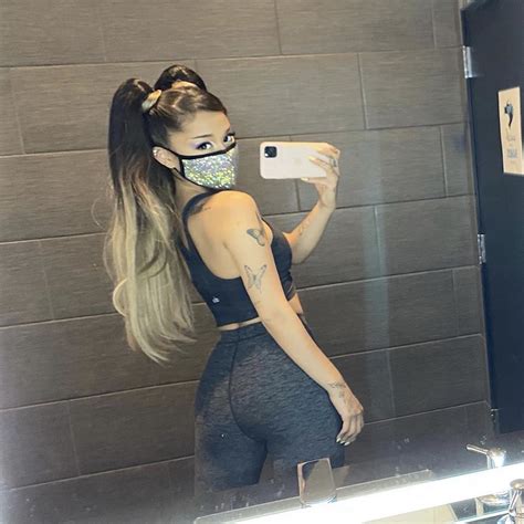 Shop Ariana Grande's Alo Yoga Outfit | PS Fitness