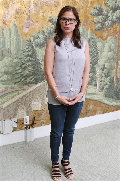 Maura Tierney's feet