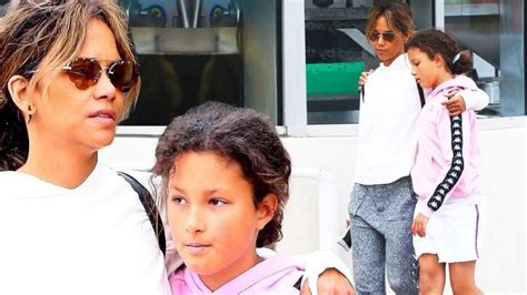 Halle Berry Daughter Nahla Age, Photos, Net Worth, Height and Weight ...