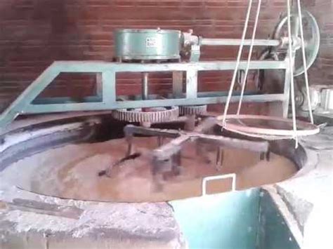 Forno De Farinha De Mandioca - Forno elétrico de fazer farinha de mandioca - YouTube