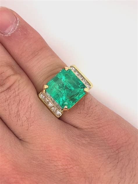 GIA Certified 13 Carat Colombian Emerald Men's Ring in 18K Gold With P