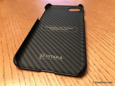 The Pitaka MagCase for iPhone 7/8: The Minimalist Case with Maximum ...