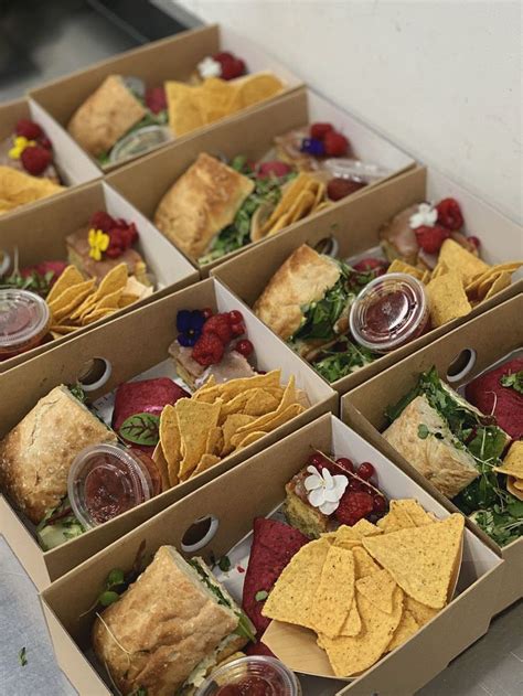 corporate lunch boxes lunch catering cafe food boxed lunch catering