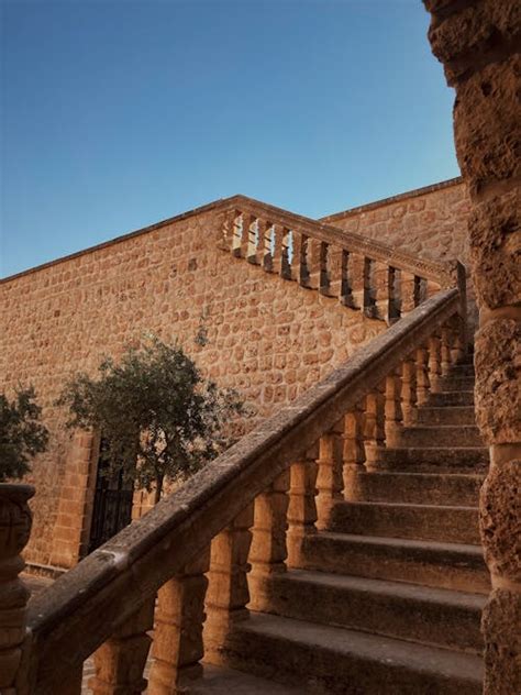 foto steps    foto steps stock  hd images